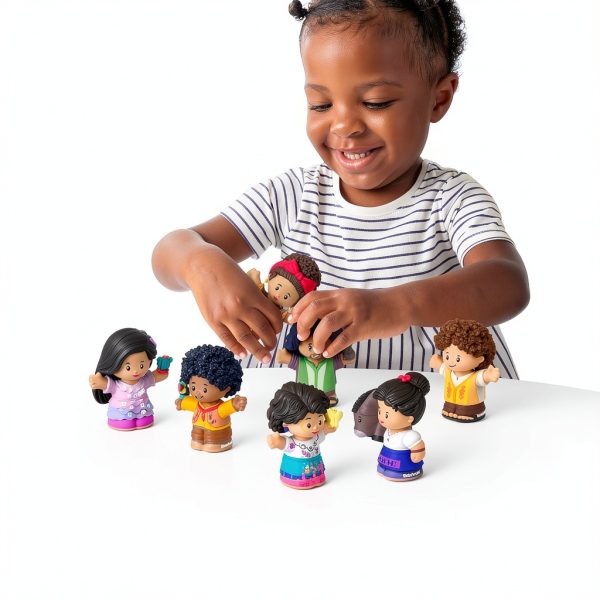 Encanto Little People Set Mattel 7 Piece-1